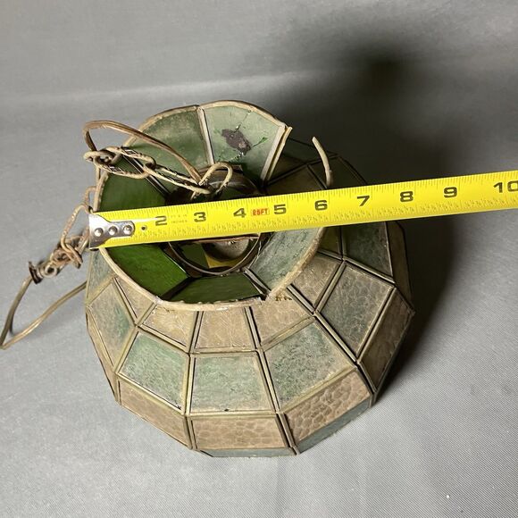 Vintage Tiffany Style 60's/ 70's Green & Gold Stain Glass Lamp Shade - Picture 3 of 8